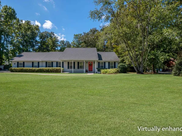 754 Rehwinkel Rd, Crawfordville, FL 32327
