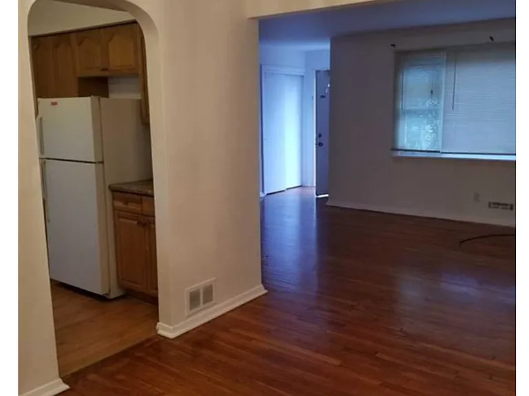 237 Bradley Ave #235 — Photo 5