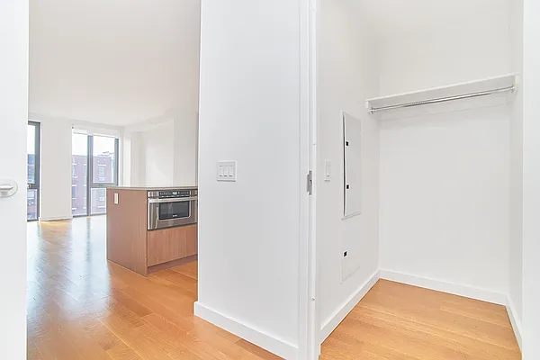 Rented by Living New York | media 21