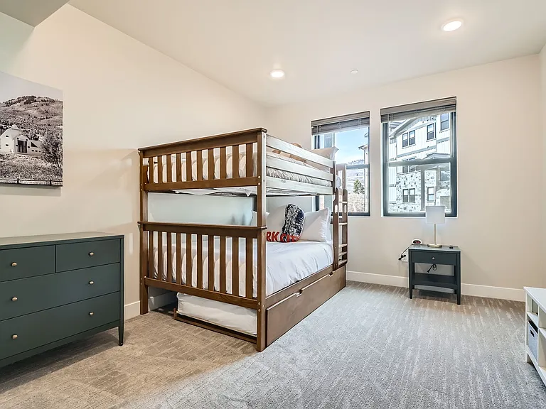 1169 W Helling Cir #101 — Photo 11