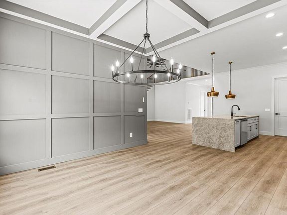 3rd image of 10541 E Brainerd Rd