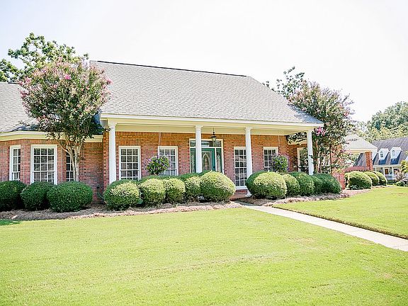 2nd image of 131 Wood Vale Dr