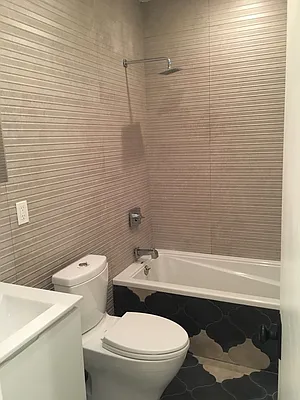 Rented by Zeetex Realty Corp | media 46