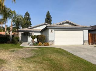 8304 Essex Ct, Bakersfield, CA 93311