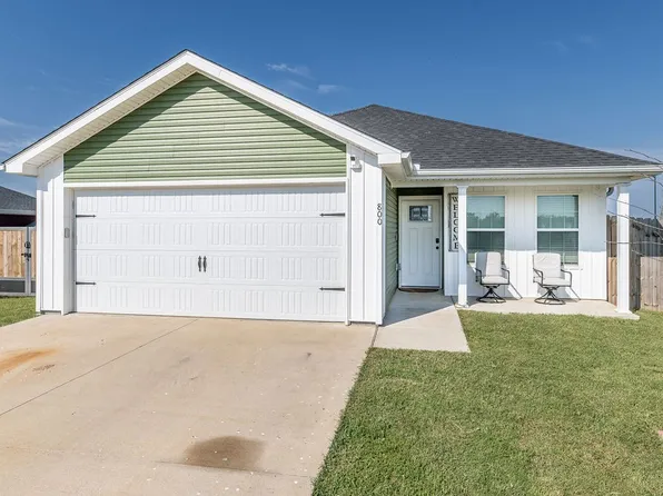 800 S Parrot Ln, Siloam Springs, AR 72761