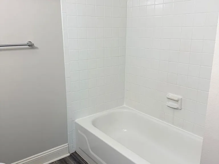 Foxfire West Apartments — Photo 38