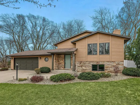 2126 Esther DRIVE, Onalaska, WI 54650