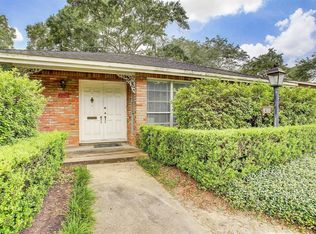 2308 Chimney Rock Rd, Houston, TX 77056