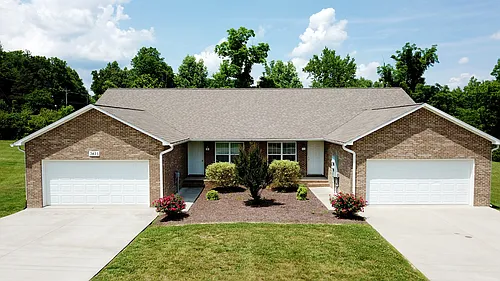 3425 Dodson Branch Rd Photo 1
