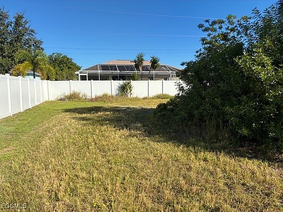 5th image of 23 SW 20th St