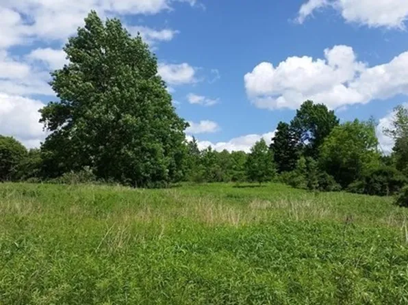 310 N Main St, Lanesborough, MA 01237