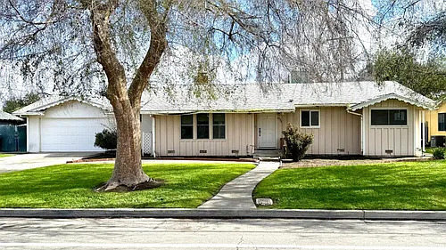 2335 N Douty St Photo 1 2335 N Douty St Photo 1
