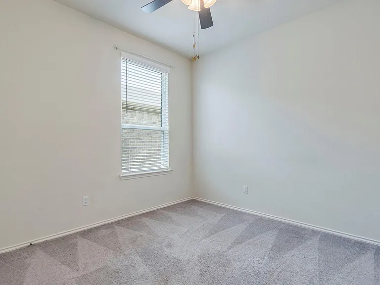 790 Pepperbark Loop — Photo 12