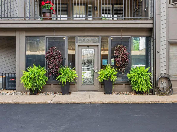 1 Hiawatha Cove Trl APT 14, Battle Creek, MI 49015