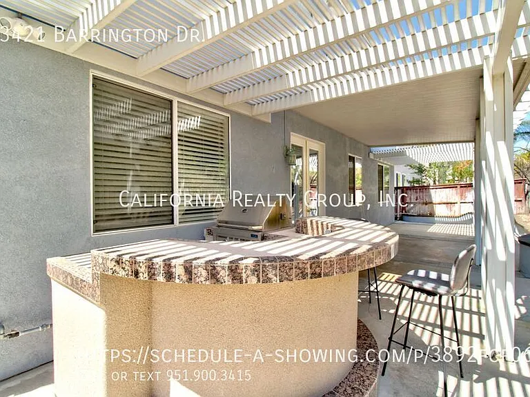 33421 Barrington Dr — Photo 55