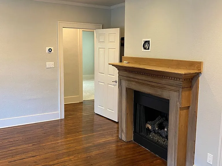1515 S Carson Ave — Photo 48