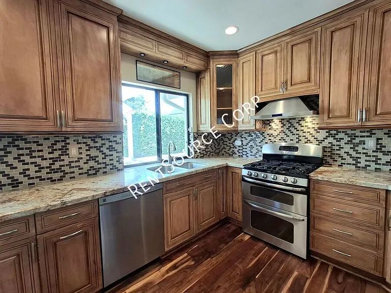 23902 Ranney House Ct — Photo 11