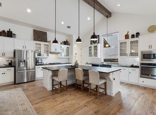 70 Santa Maria St, Georgetown, TX 78628