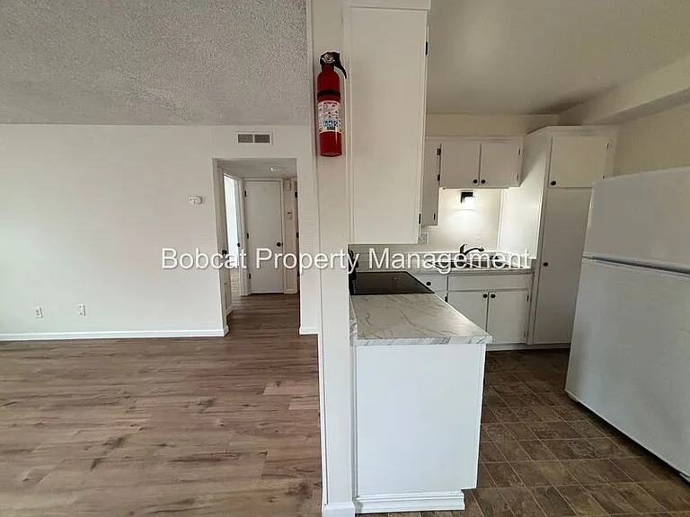 1501 N Edmonds Dr #A — Photo 5