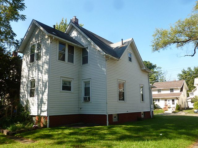 2nd image of 1628 Frazer Ave NW