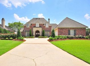 19232 Spyglass Hill Dr, Baton Rouge, LA 70809