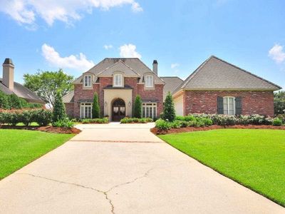 19232 Spyglass Hill Dr, Baton Rouge, LA, 70809