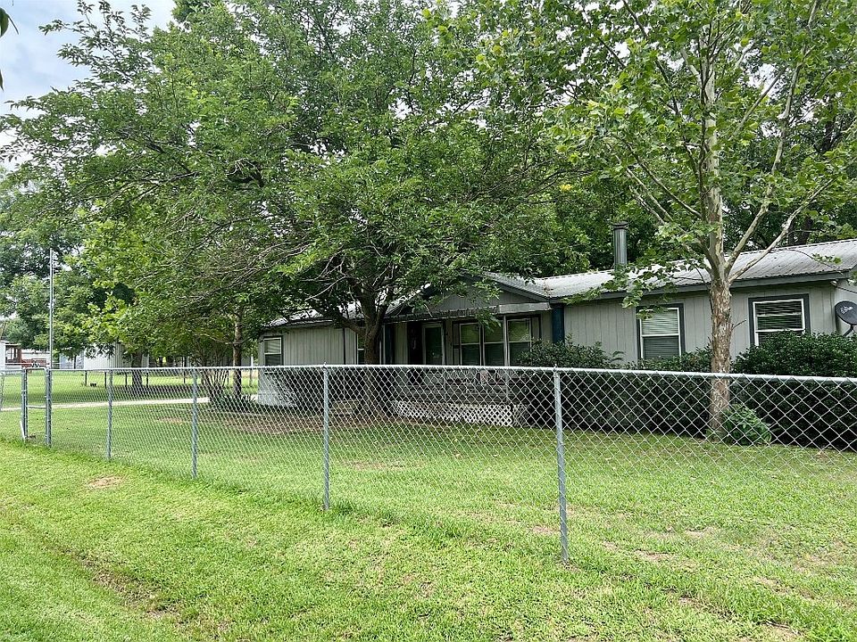1st image of 414 Choctaw Dr