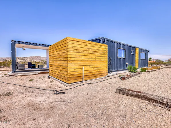 17425 Wagon Wheel Dr, El Paso, TX 79938