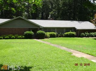 445 Owatonna Cir, Riverdale, GA 30296