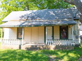 501 S Morrison St, Pilot Point, TX 76258