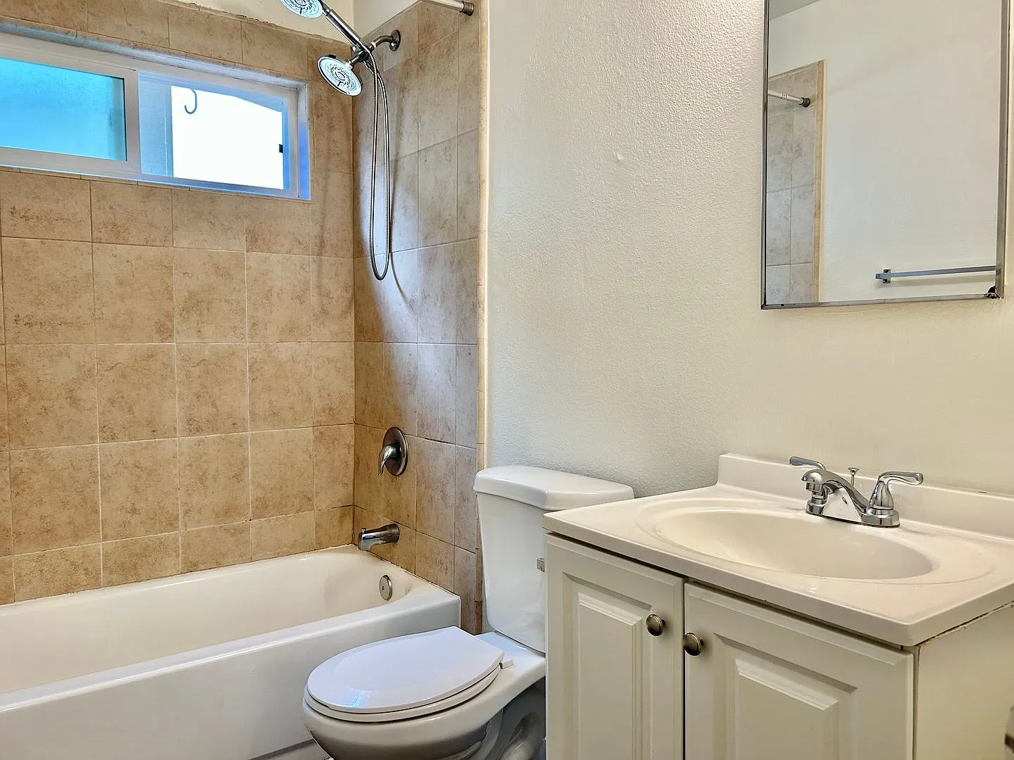 49 - Royal Pines LLC — Photo 3
