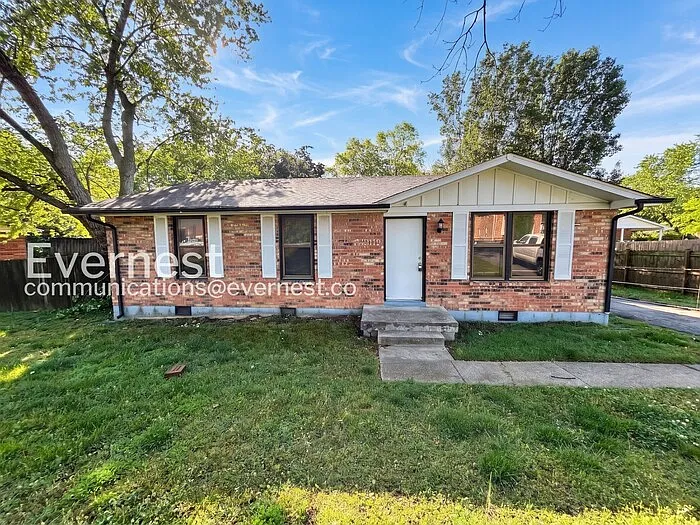 212 New Shackle Island Rd — Photo 2