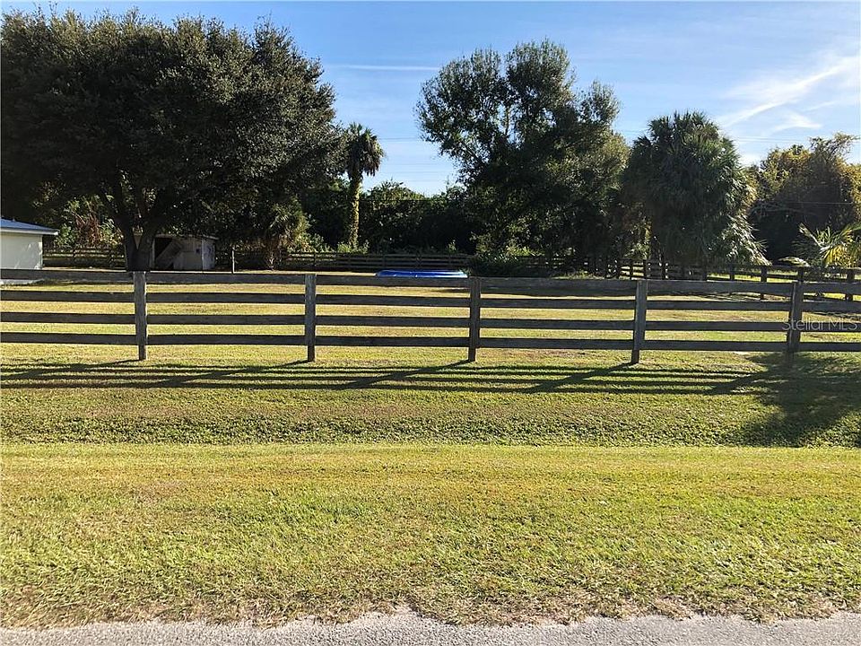 1st image of 2918 NW 37th Ave