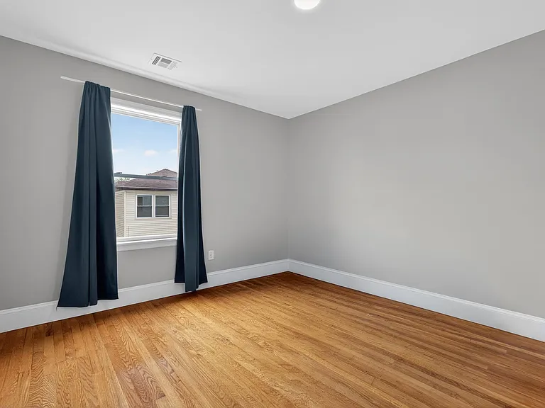 188 Lembeck Ave #2 — Photo 13