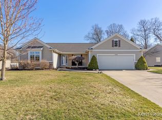 1242 Millwood Dr NE, Belmont, MI 49306