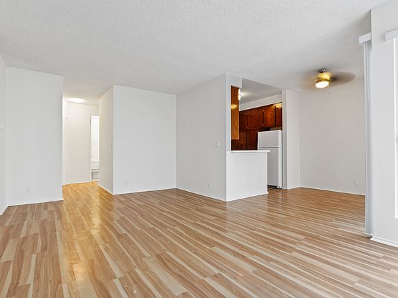 2nd image of 1134 11th St APT 102
