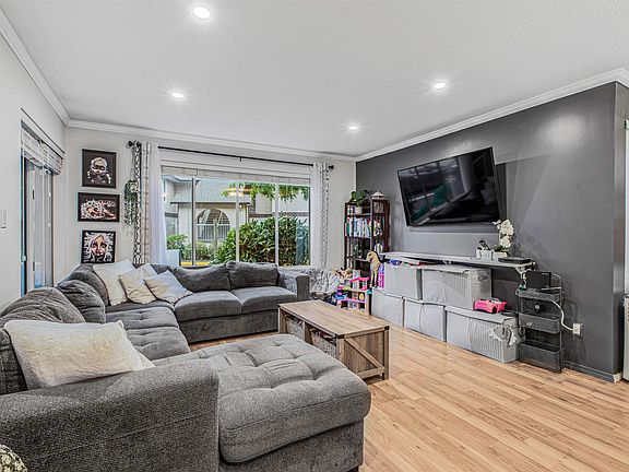 2nd image of 1750 McKenzie Rd #1003