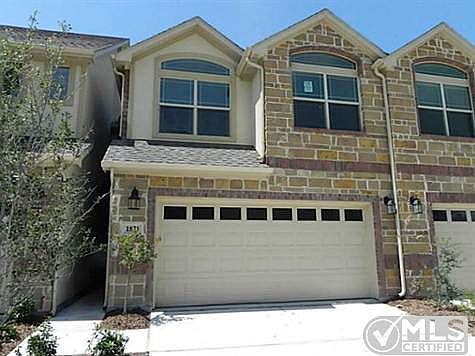 1st image of 1831 Valencia Dr