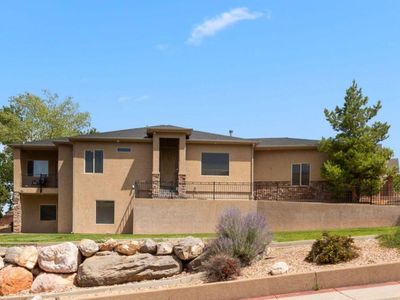 2216 W Cedar Hills Dr, Cedar City, UT, 84720