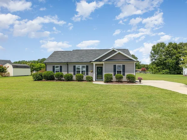 77 Bryan Godwin Ct, Erwin, NC 28339