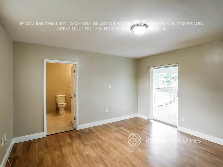 8950 SW 53rd St — Photo 10