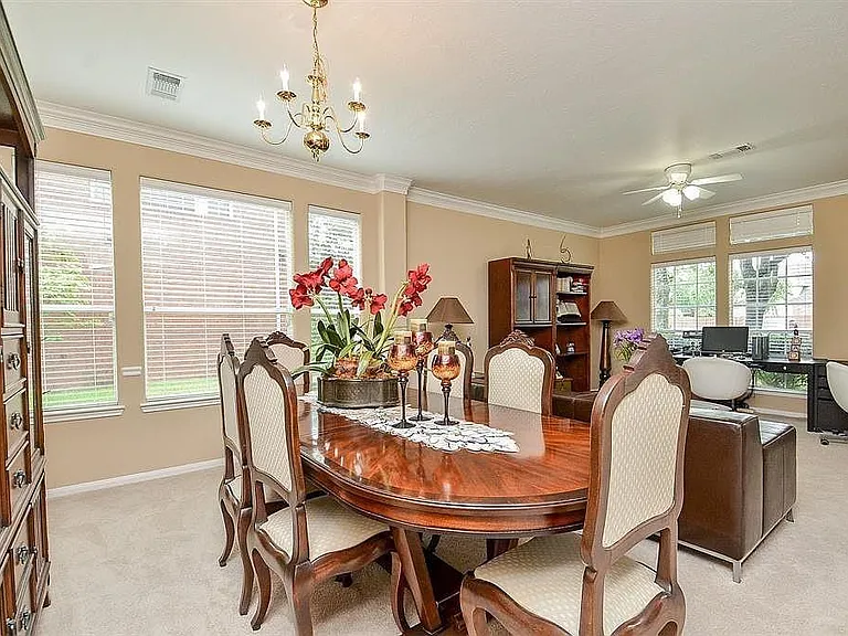 1306 Ventura Canyon Dr — Photo 7