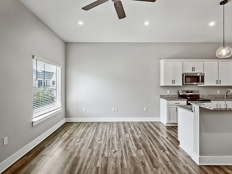 Villas at Capital Twenty — Photo 35