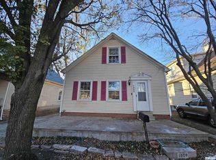 1809 S Spring St, Springfield, IL 62704