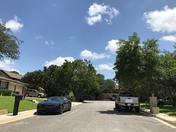 5th image of 16322 Deer Pass St