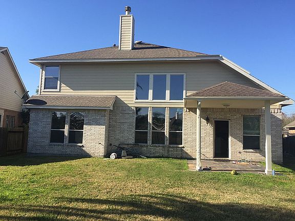 2nd image of 1128 Morning Creek Ln