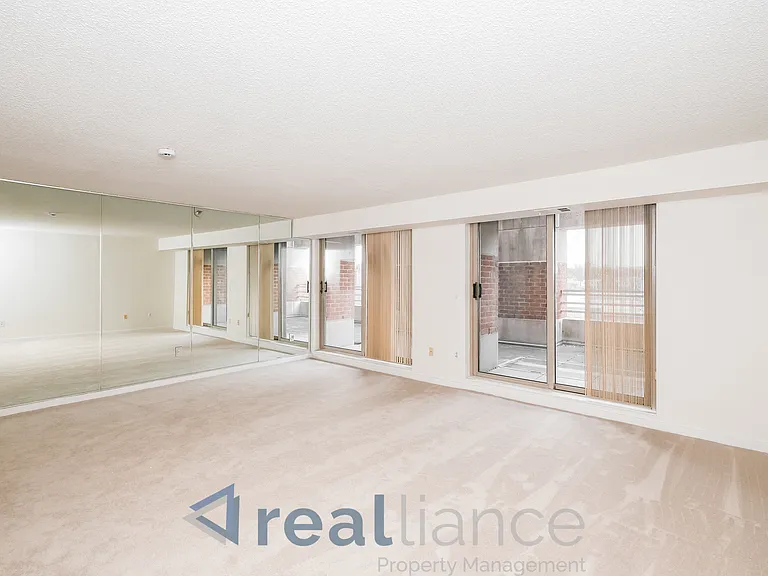 1275 25th St NW #602 — Photo 4