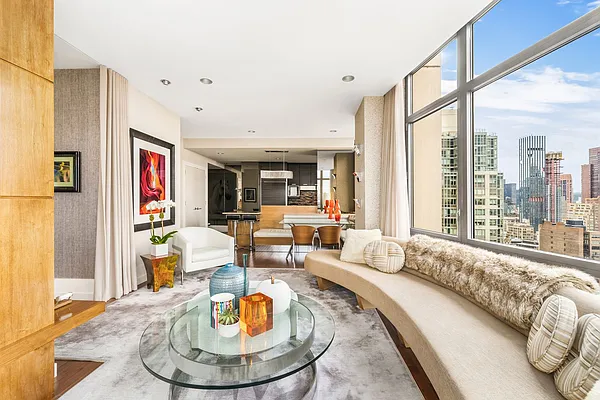 Sold by Compass | media 9