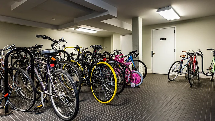 Rented by Nooklyn NYC LLC | media 12