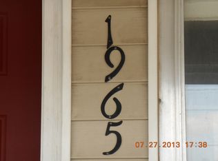 1965 W Division St, Springfield, MO 65802